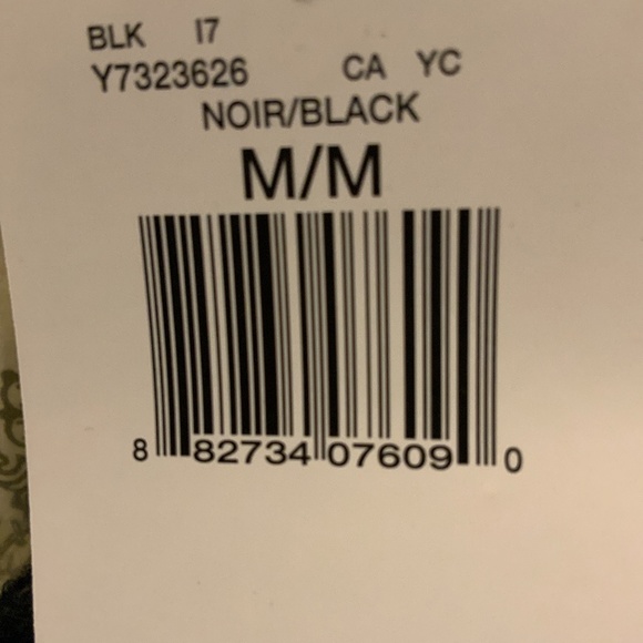 Guess Ladies Seater size m - Picture 4 of 6